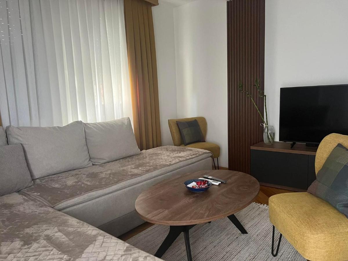 Kuman Apartments Kumanovo Extérieur photo